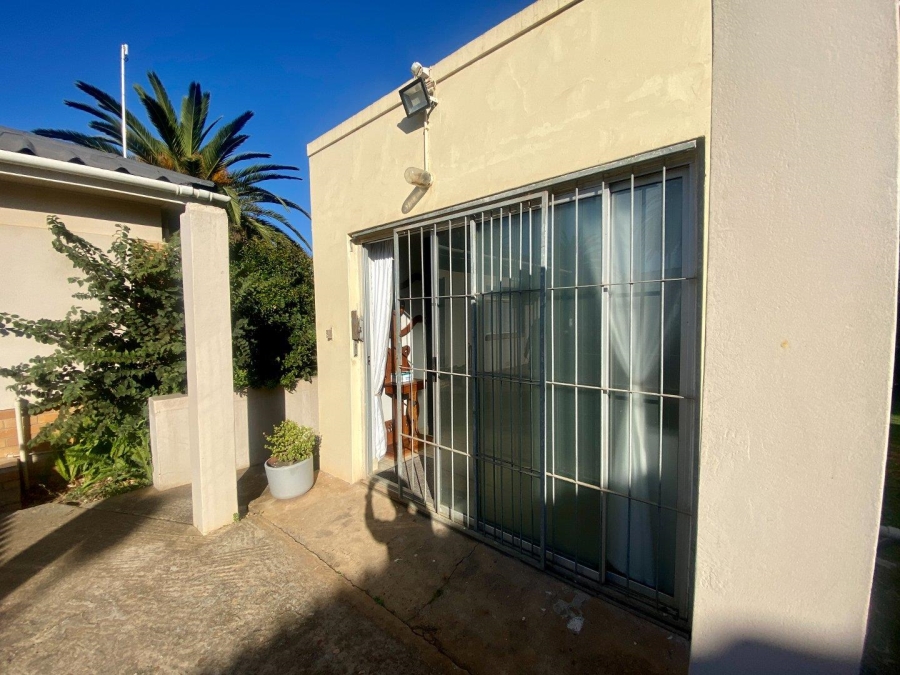 Commercial Property for Sale in Jeffreys Bay Central Eastern Cape